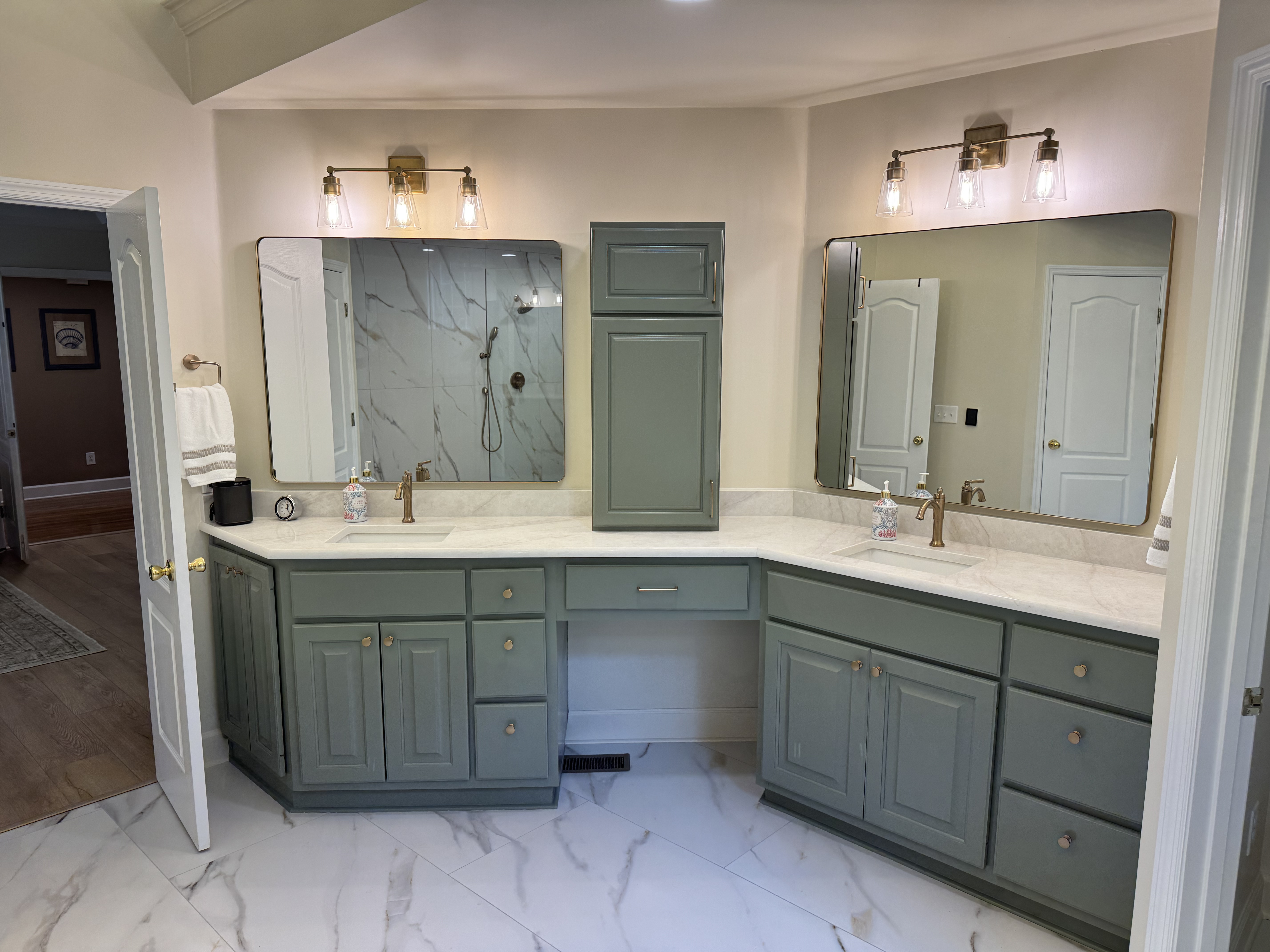 Bathroom Remodeling project by Warner's Remodeling
